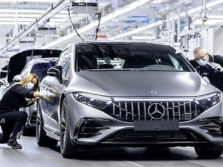 Mercedes-Benz prepares car production network for new electric portfolio.
