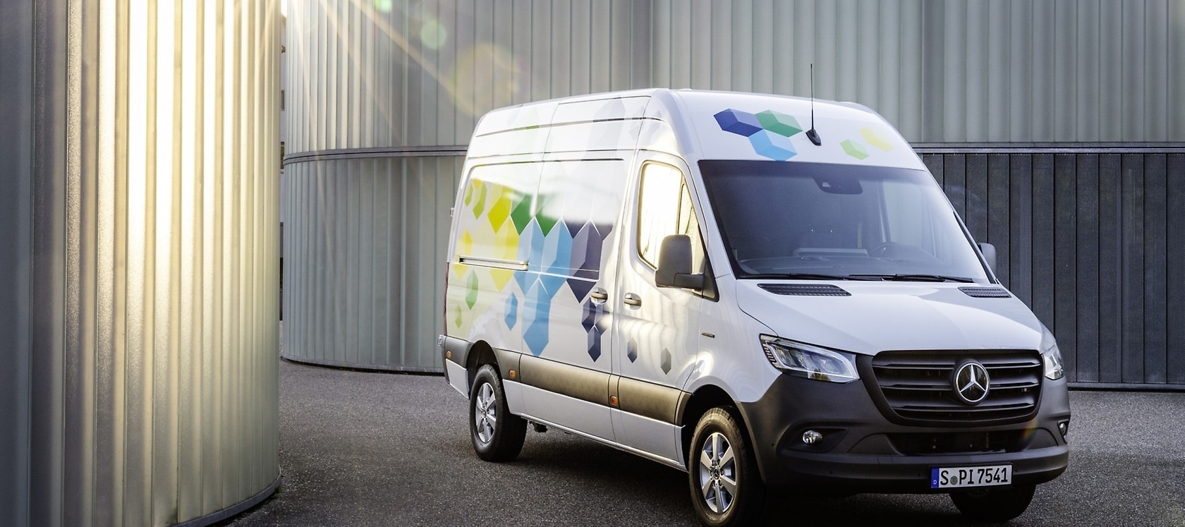 Mercedes-Benz new eSprinter.