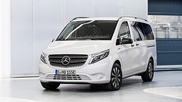 The new Mercedes-Benz eVito Tourer (combined power consumption: 26.2 kWh/100 km; combined CO2 emissions: 0 g/km)*.