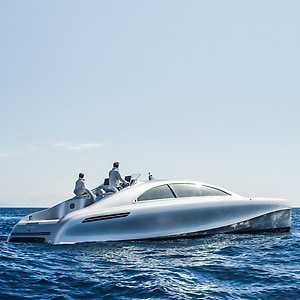 The luxury motor yacht "Arrow460–Granturismo" designed by Mercedes-Benz Style and constructed by Silver Arrows Marine.