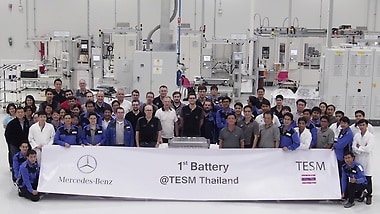 Mercedes-Benz Fabrik für Plug-In-Hybrid-Batterien in Bangkok.