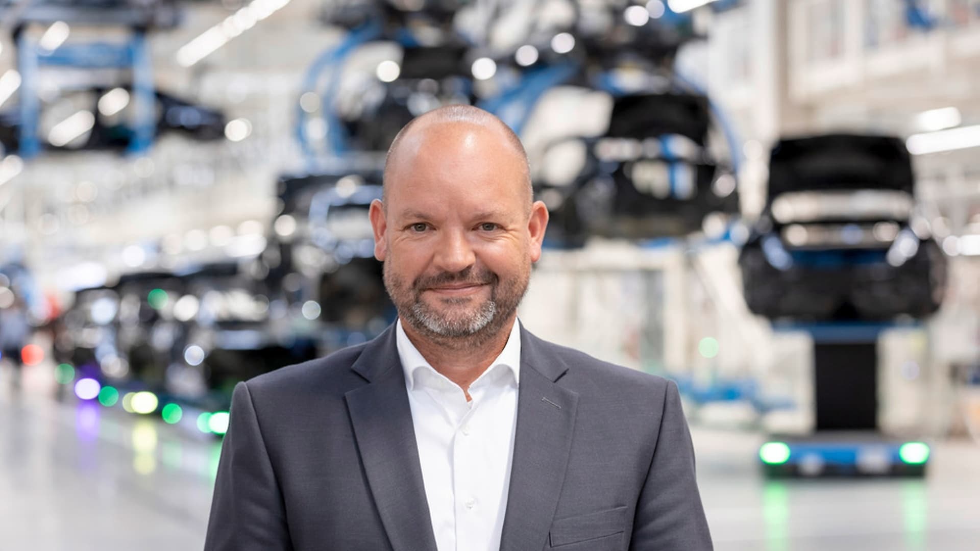 Jörg Burzer, currently Member of the Board of Management responsible for Production and Supply Chain Management at Mercedes-Benz AG.