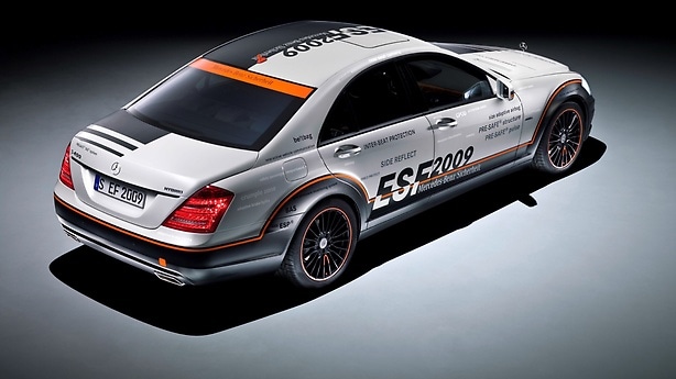Mercedes-Benz experimental safety vehicle ESF 2009 based on the S-Class (model series 221), unveiled in June 2009.