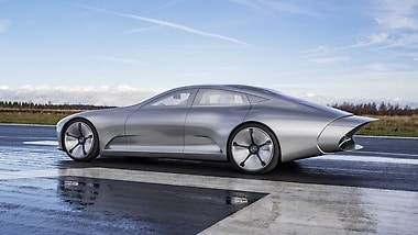 Mercedes-Benz Concept IAA (Intelligent Aerodynamic Automobile).