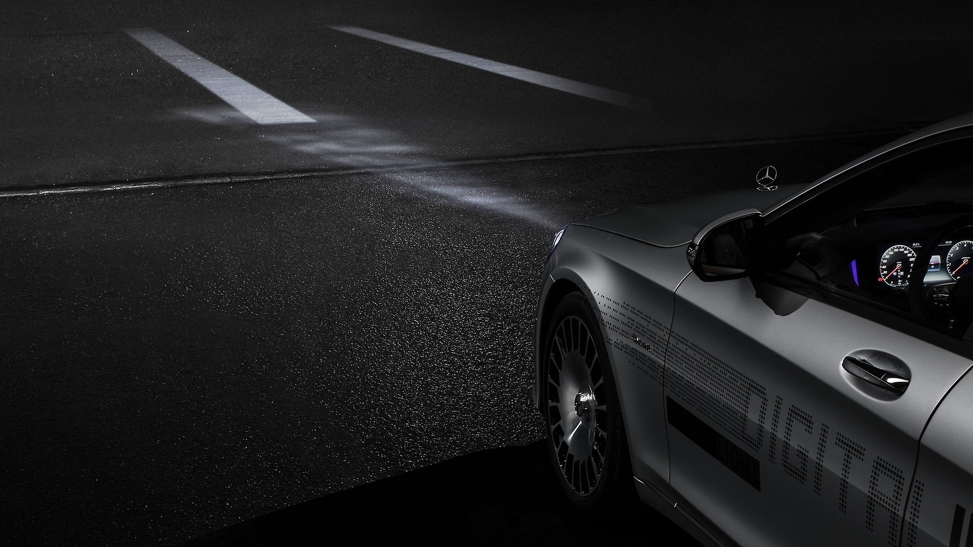 DIGITAL LIGHT.  Mercedes-Benz Group > Innovation