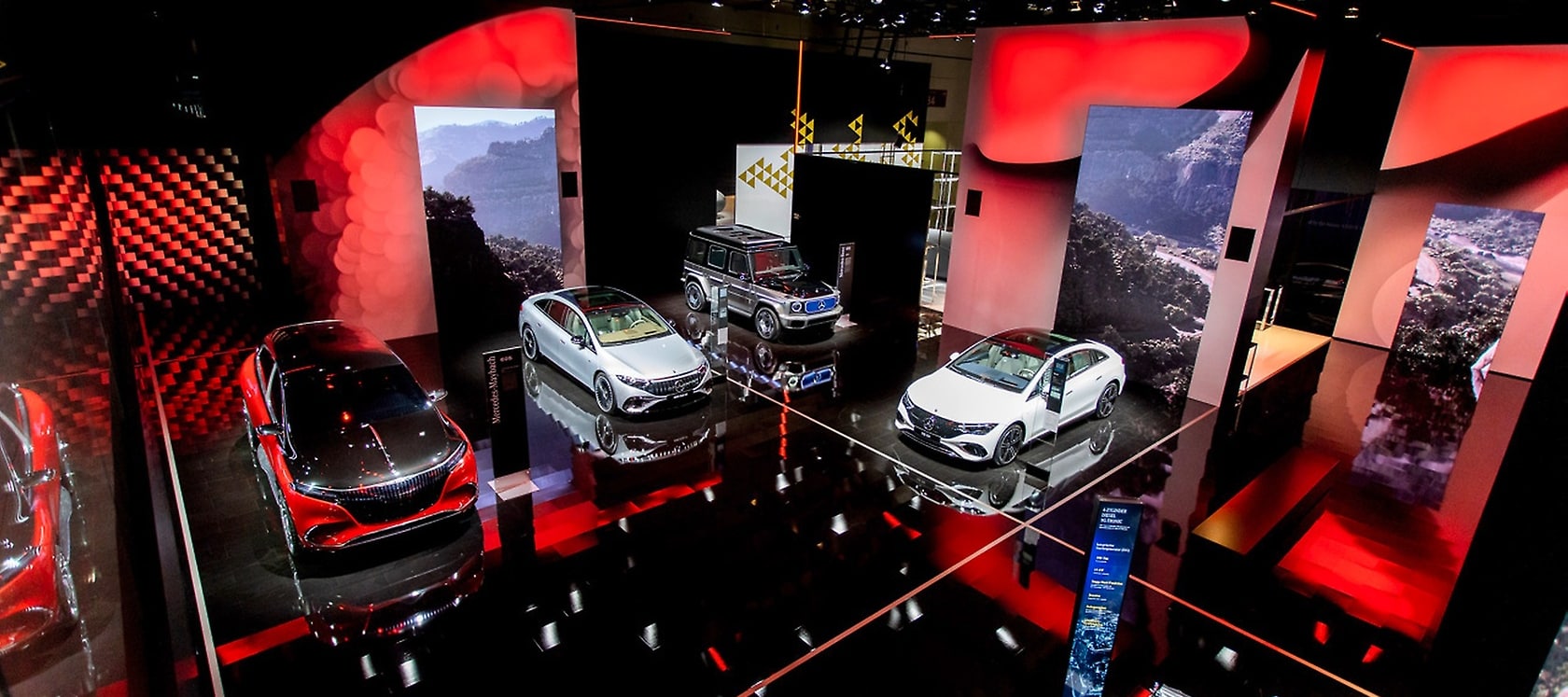 Mercedes-bent at the IAA 2021: The central message is “Lead in Electric”.