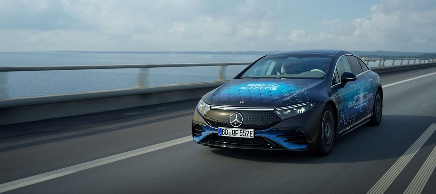 Total distance covered: 1,205 km without recharging. Remaining range: 137 km.