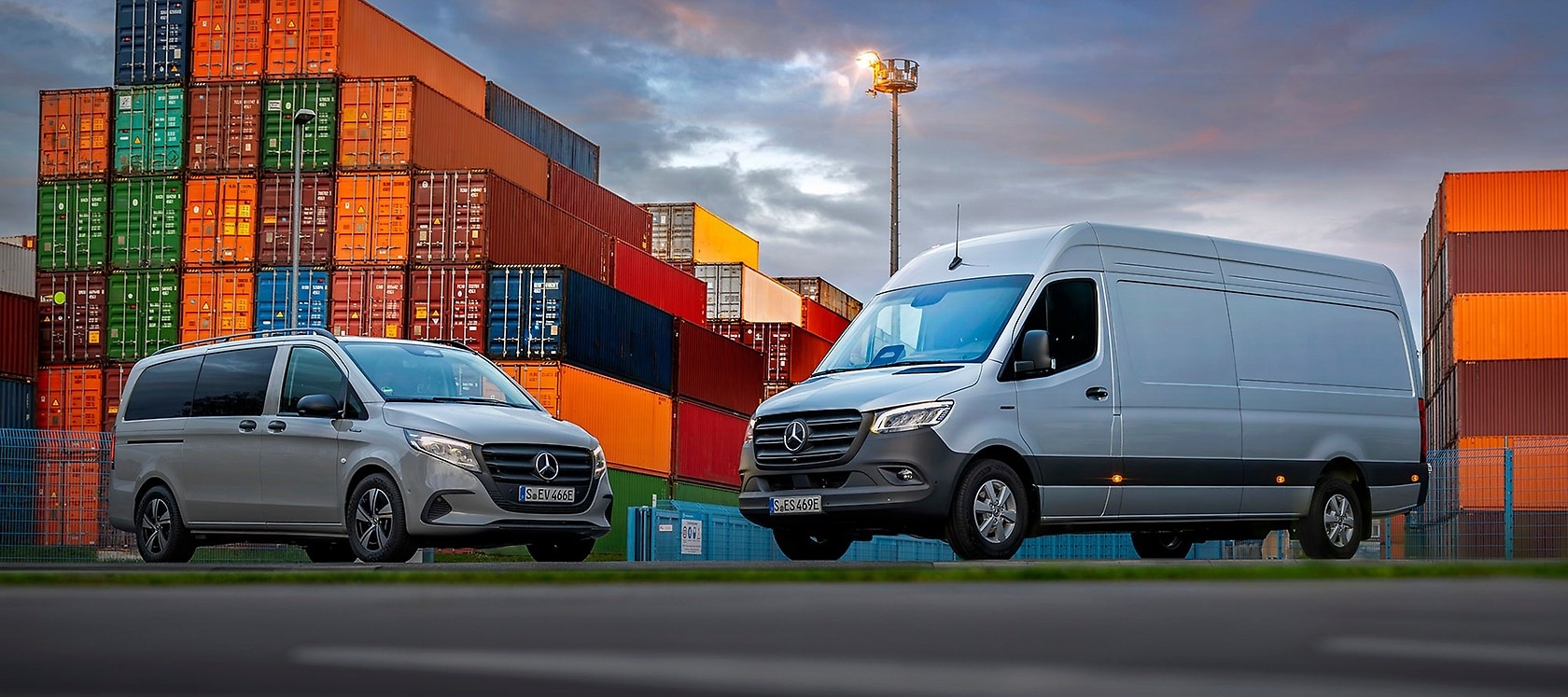 Electrically or conventionally powered – the right vehicle for commercial use for every customer.