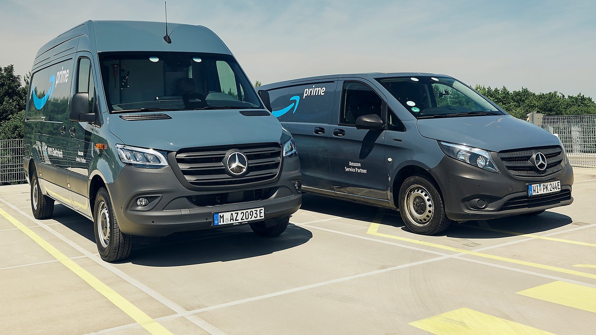 Nearly 5,000 electric vans to join Amazon’s transportation network – three-quarters of which are eSprinter, a quarter are eVito panel vans.