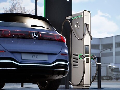 Development of a high-performance fast charger – inspired by the one-megawatt charging performance set by the CONCEPT AMG GT XX.