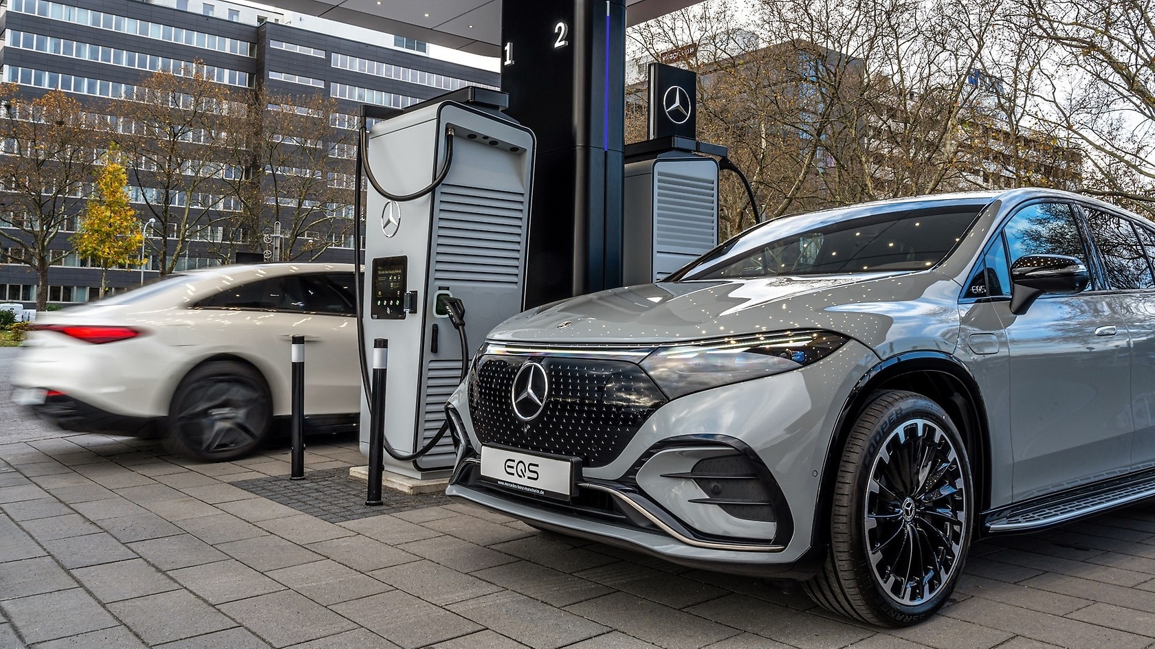 Mercedes-Benz Charging Hub in Mannheim.
