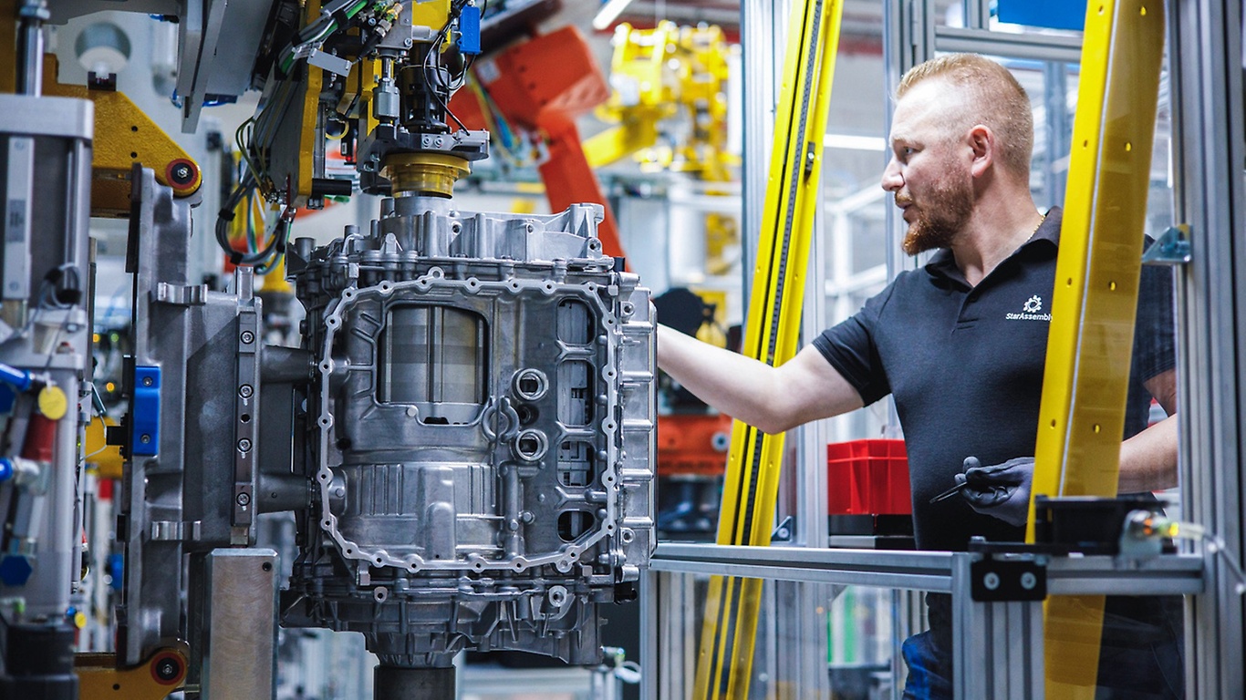 Start of production at Star Assembly | Mercedes-Benz Group > Company ...