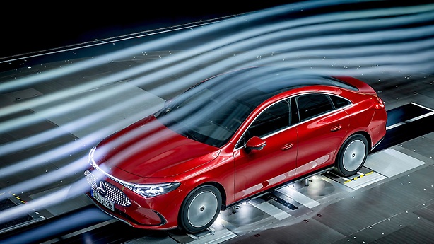 Aerodynamics at Mercedes-Benz.