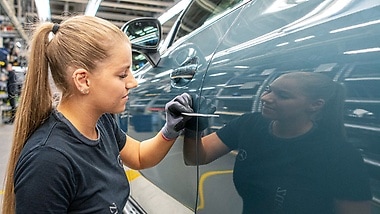 „Ich arbeite sehr gerne im Team und finde es spannend, Einblicke in die Produktion einer der bekanntesten Automarken der Welt zu bekommen." 