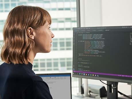 Open Sources at Mercedes-Benz