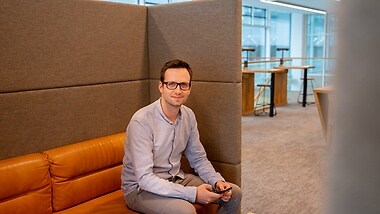 For MB. OS Nico Busch and his team develop software that goes far beyond existing solutions.