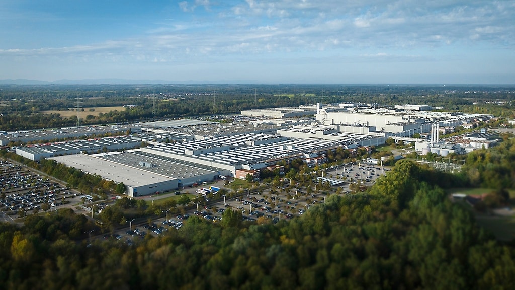 Mercedes-Benz Werk Rastatt | Mercedes-Benz Group > Karriere > Über Uns ...