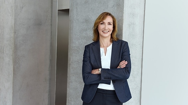 Aufsichtsrat der Daimler AG beruft Renata Jungo Brüngger in den Vorstand.