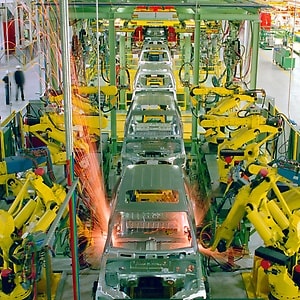 Since 1997, the M-Class (today's GLE) was produced here.