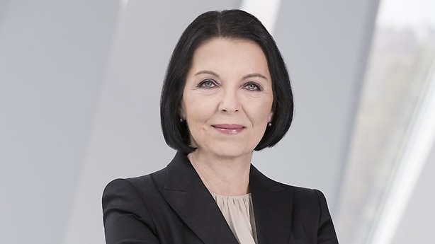 Supervisory Board appoints Dr. Christine Hohmann-Dennhardt to the Board of Management. Dr. Hohmann-Dennhardt takes over the newly created division for »Integrity and Law«. Her area of responsibility includes the Legal Department, the Compliance organization and Corporate Data Protection. 