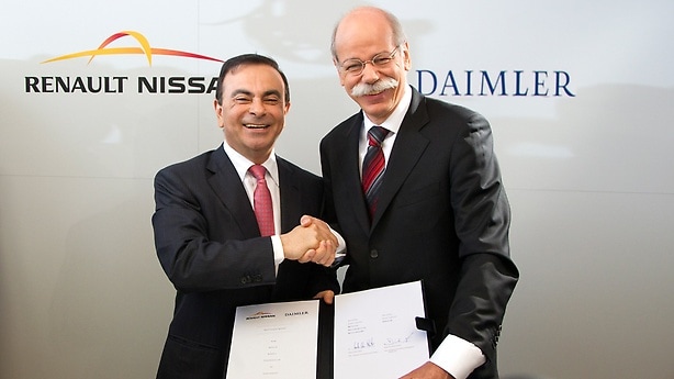 Cooperation with Renault-Nissan: Daimler and Renault-Nissan agree on far-reaching strategic cooperation. The main projects of the cooperation are a new architecture for smart, new three-and four-cylinder engines and small vans.