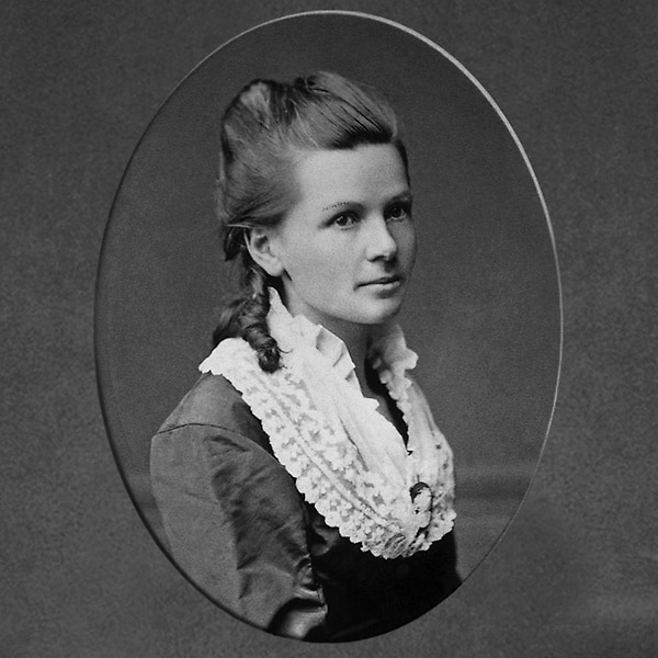 Pioneer of the automobile: Bertha Benz, here a portrait of her as a young woman, helped pave the way for the spread of motorised vehicles.