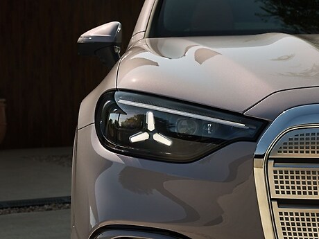 Scheinwerfer des Mercedes-Benz GLC.