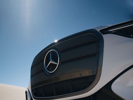 Mercedes-Benz GLC iconic grill.