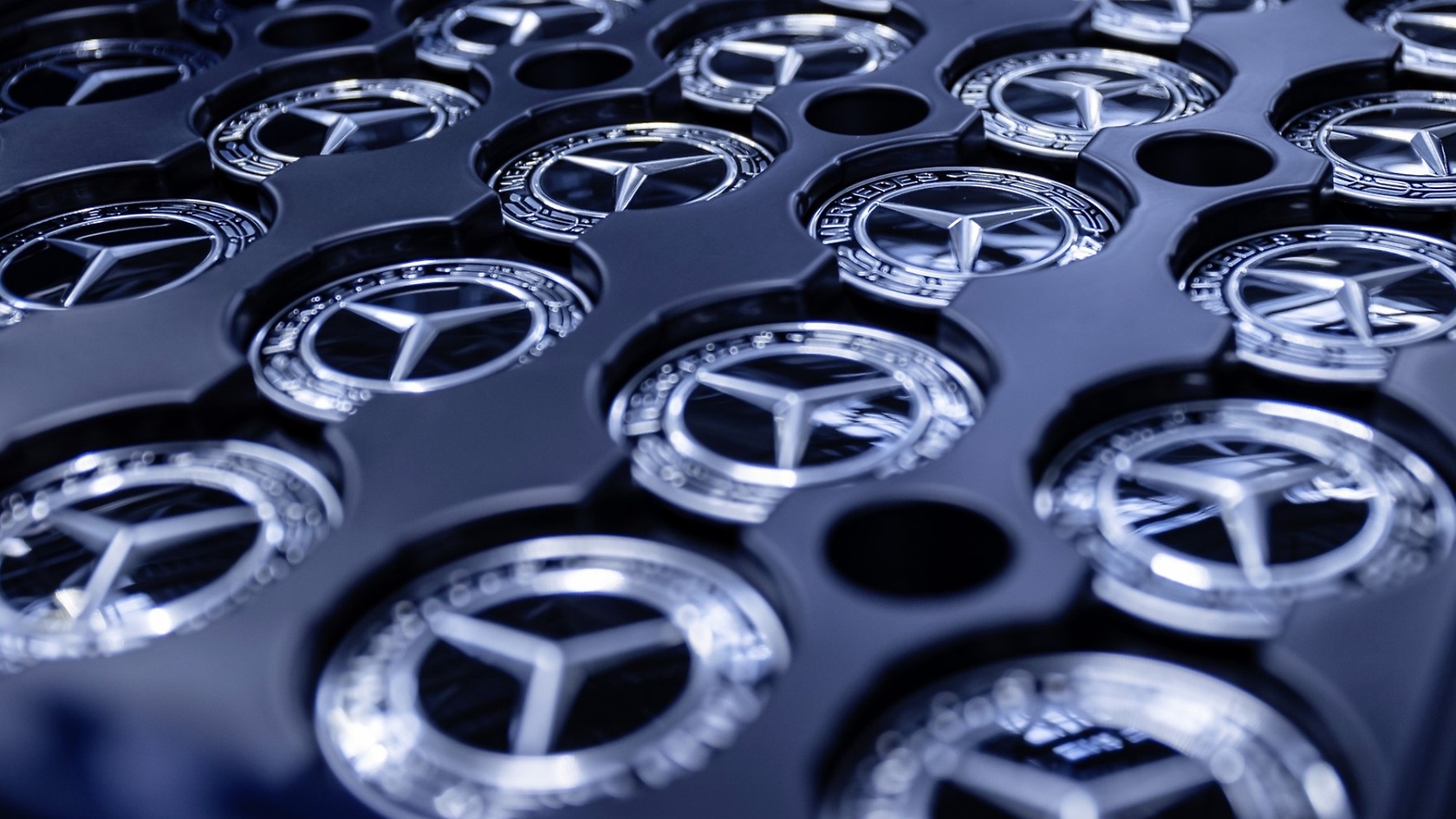Visual Mercedes-Benz
