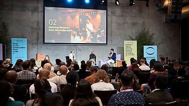 Ola Källenius, Vorstandsvorsitzender, und Britta Seeger, Vorständin für People & Enterprise Tech und Arbeitsdirektorin, im Gespräch zum Thema Leadership. 