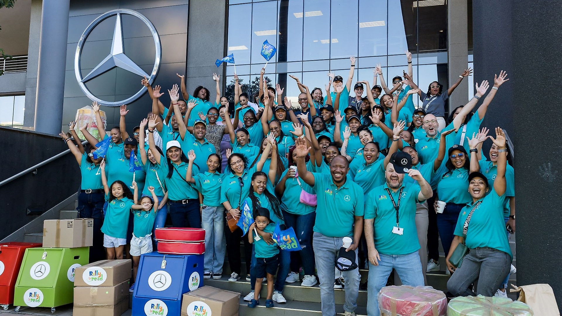Mercedes-Benz South Africa – Rally to Read volunteers.
