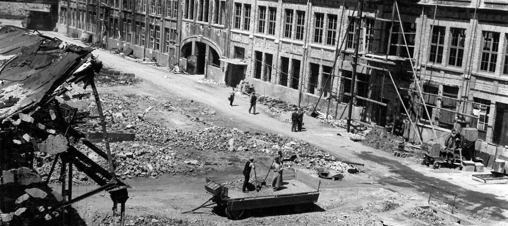 The Untertürkheim plant in May 1945.
