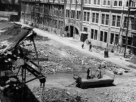 Das Werk Untertürkheim im Mai 1945.