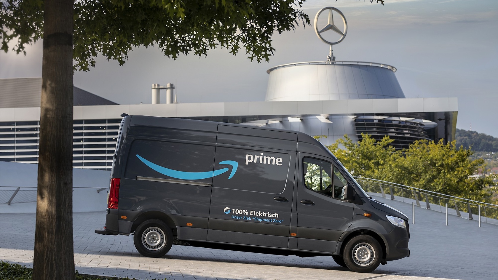 Mercedes-Benz eSprinter Amazon The Climate Pledge