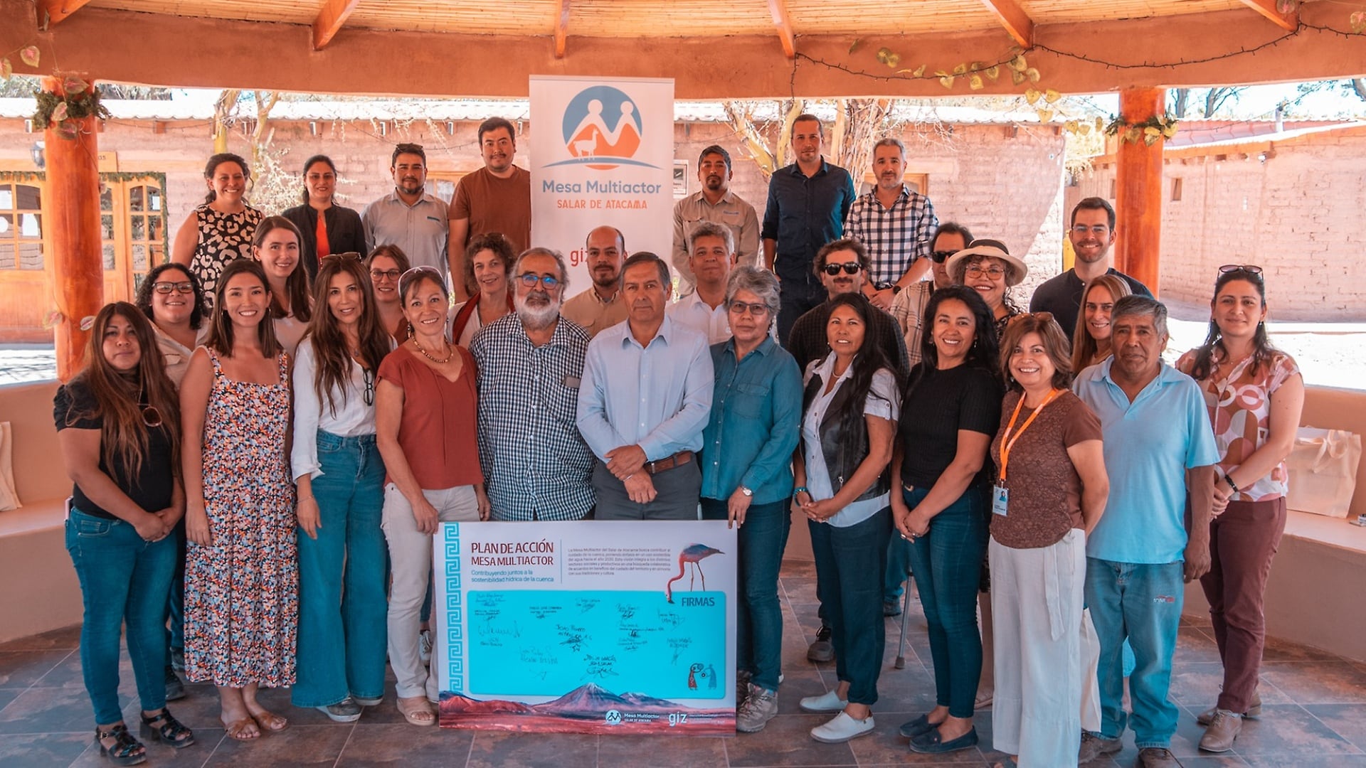 Adoption of the joint action plan at the Mesa Multiactor roundtable - March 13, 2024 (Photo: GIZ).