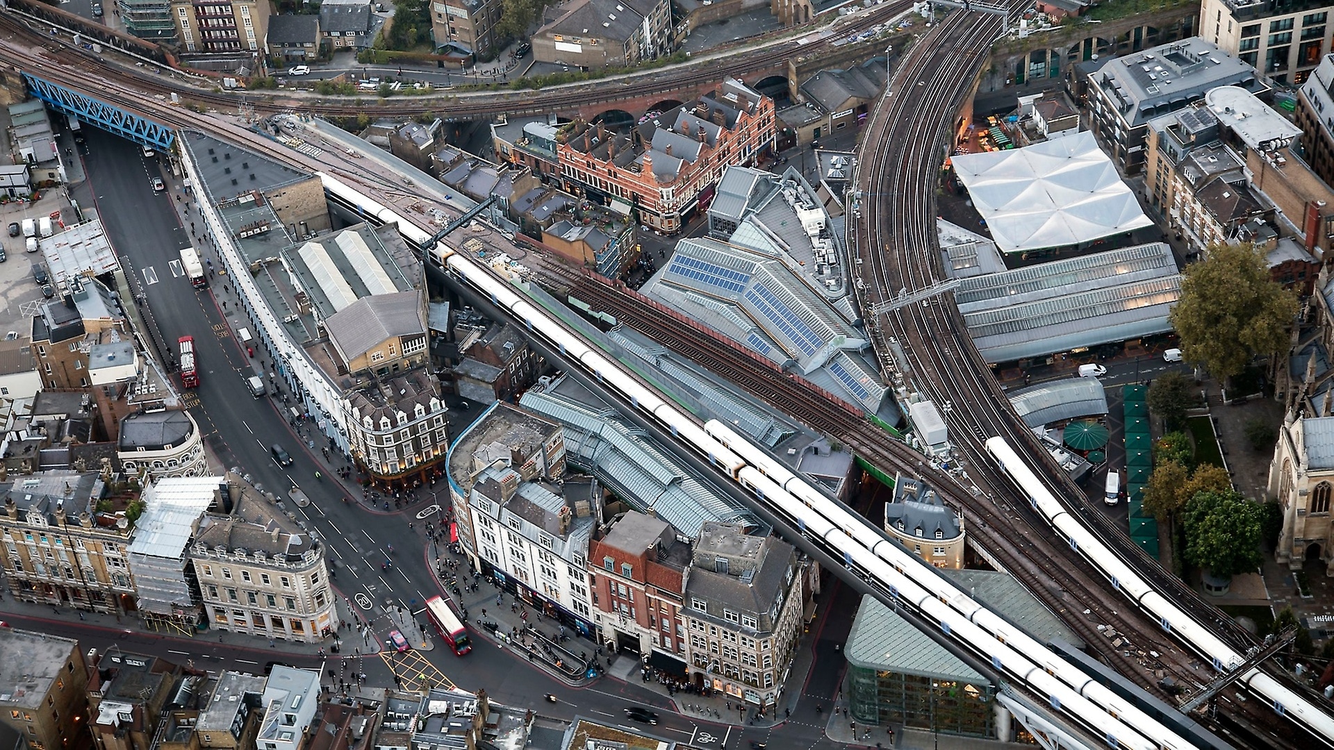 Ein Blick auf Londons intermodales Mobilitätsangebot.