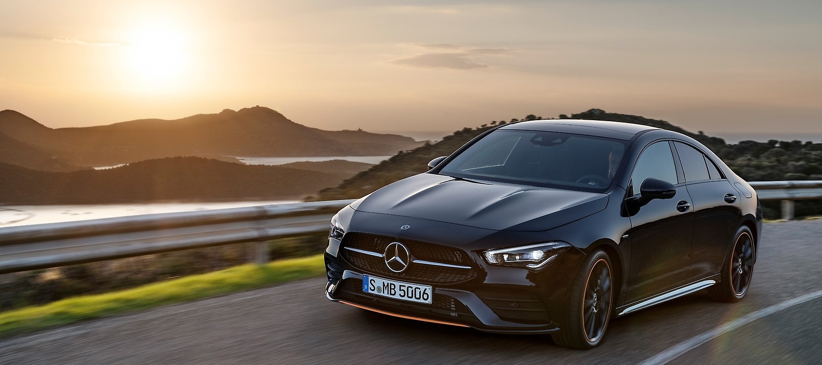 Mercedes-Benz CLA.