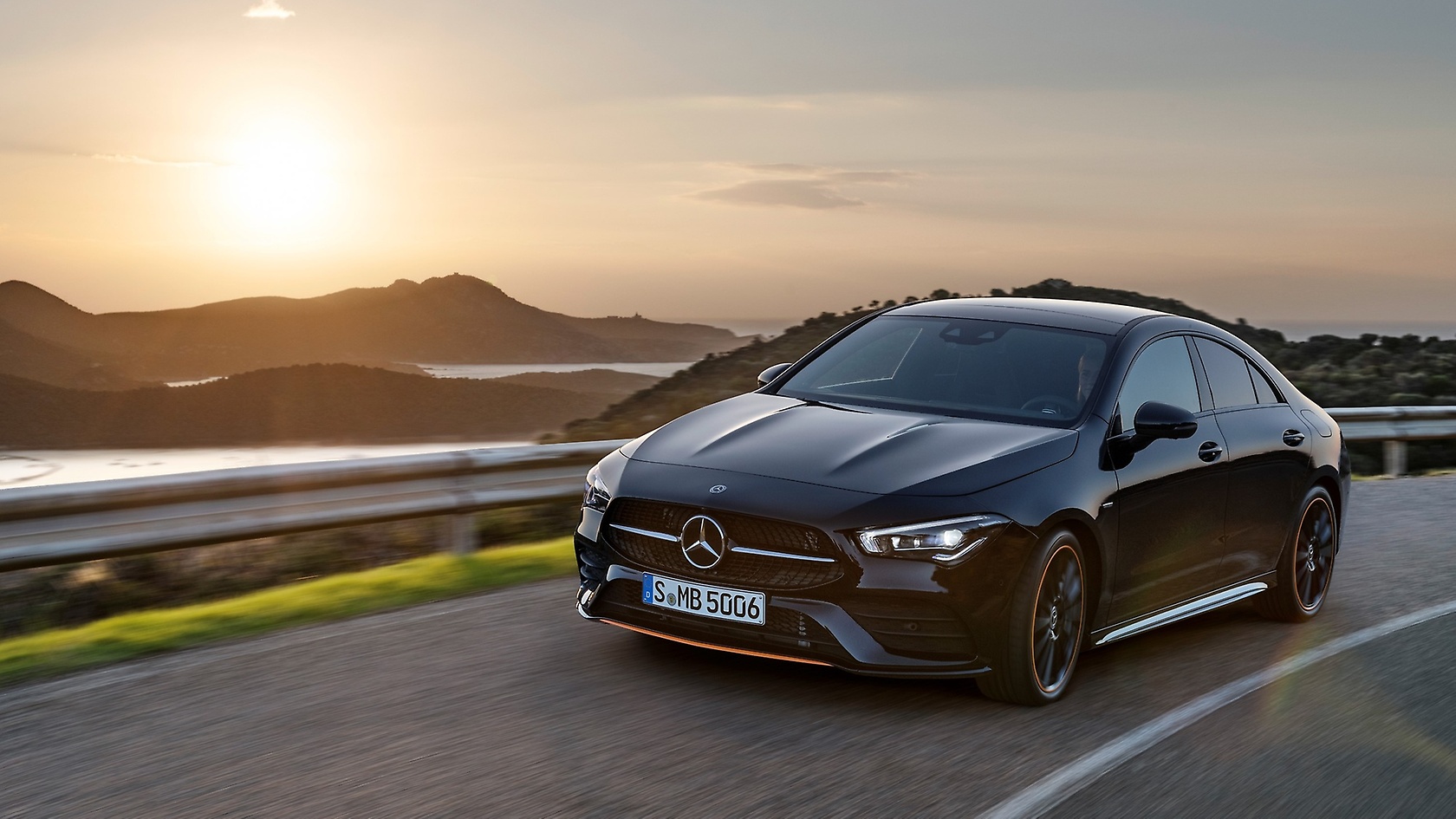 Mercedes-Benz CLA.