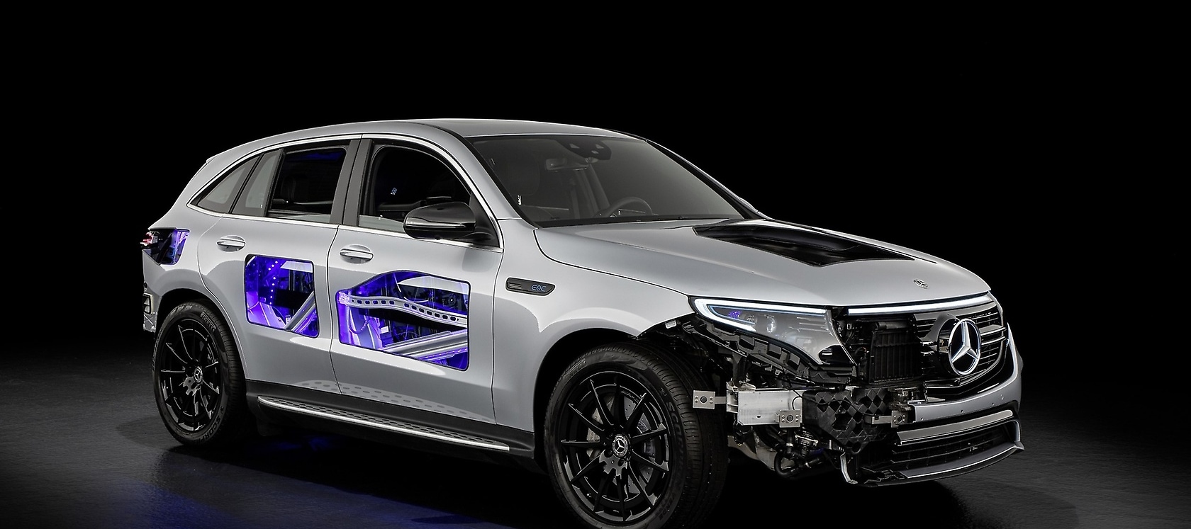 Mercedes-Benz EQC 400 4MATIC Schnittmodell Übersicht.