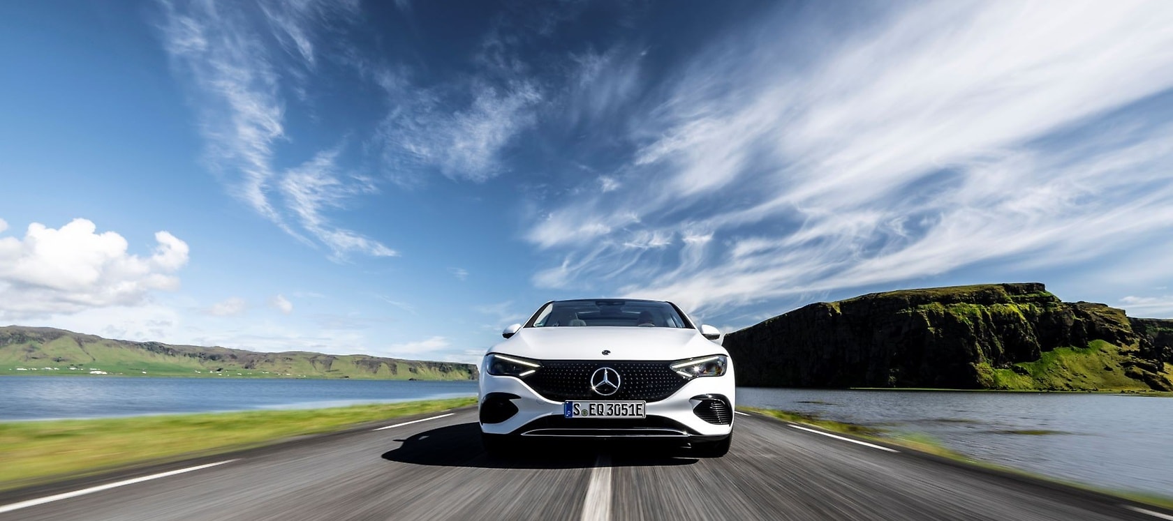 Mercedes-Benz EQE.