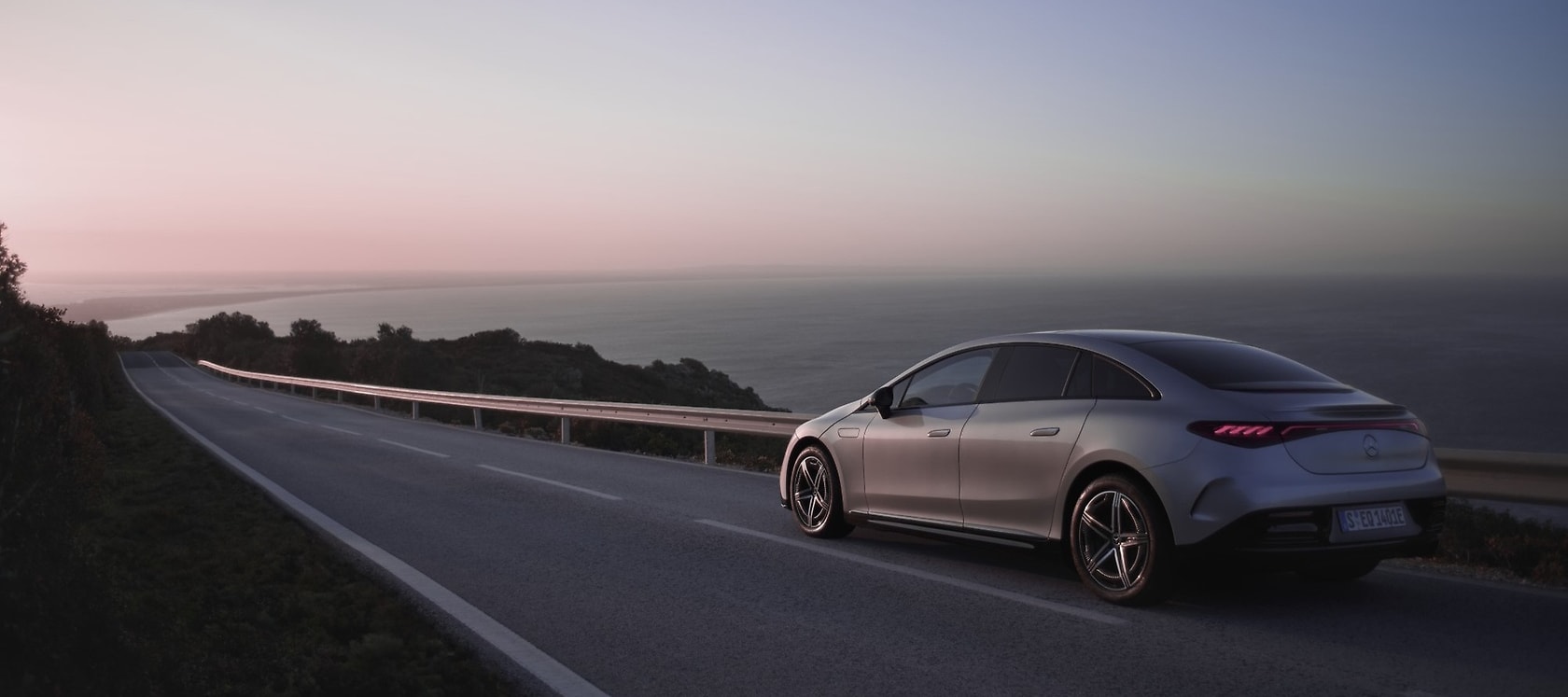Mercedes-Benz EQE.