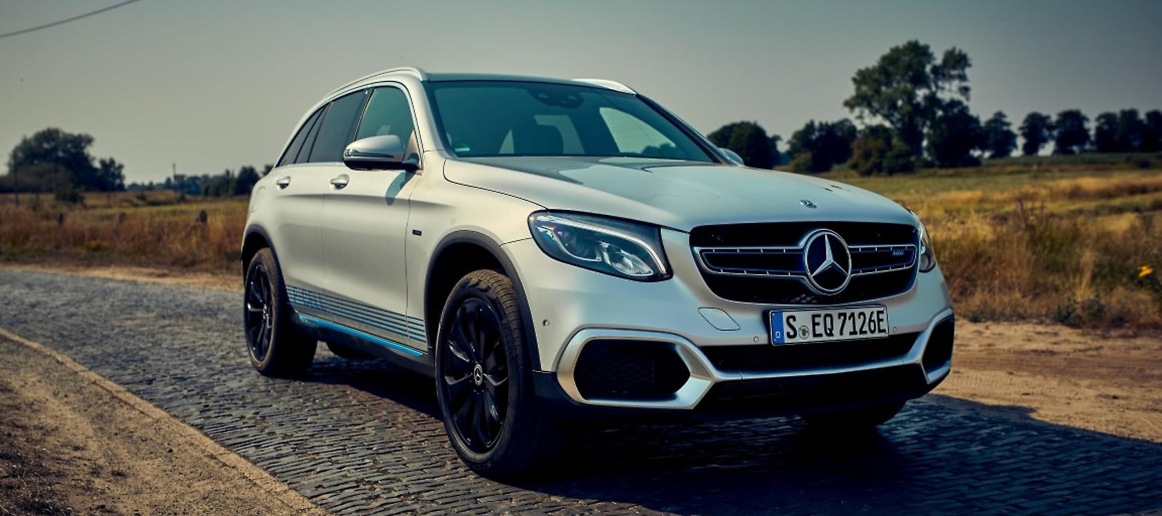 Mercedes-Benz GLC F-Cell.