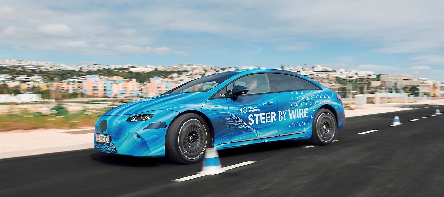 Gänzlich neuartiges Lenkgefühl und souveräne Kontrolle nahezu ohne Kraftaufwand.