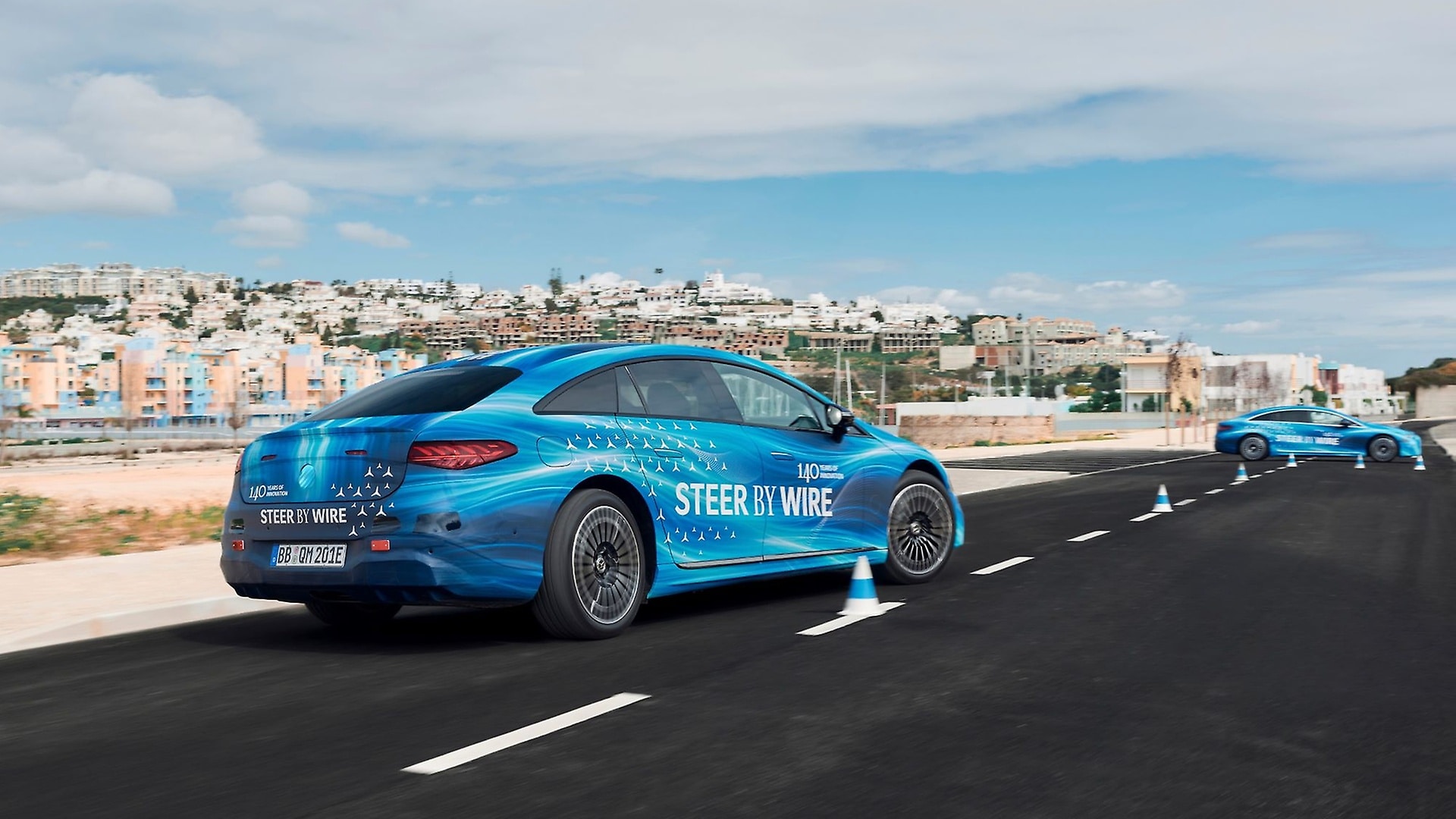 Komfortablerer Einstieg, großzügigeres Raumgefühl und besserer Blick aufs Fahrerdisplay.