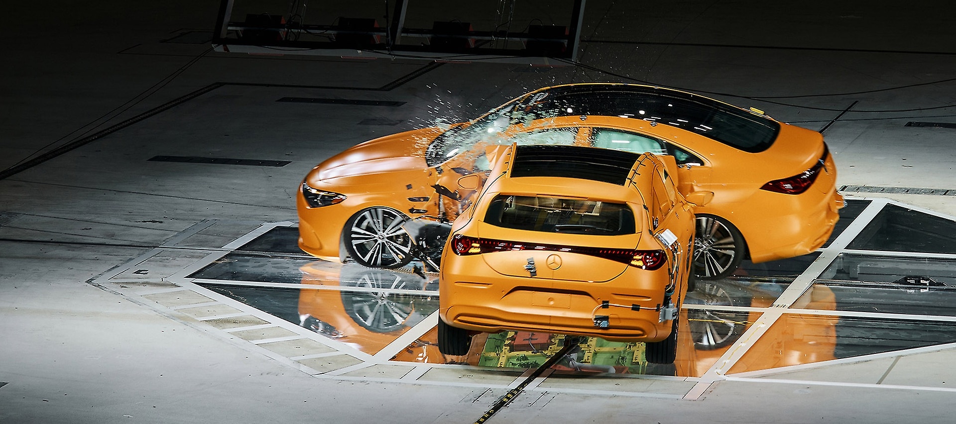 In the test, a CLA Shooting Brake with an electrified internal combustion engine collided with the driver’s side of a fully electric CLA – both vehicles were travelling at 56 km/h.