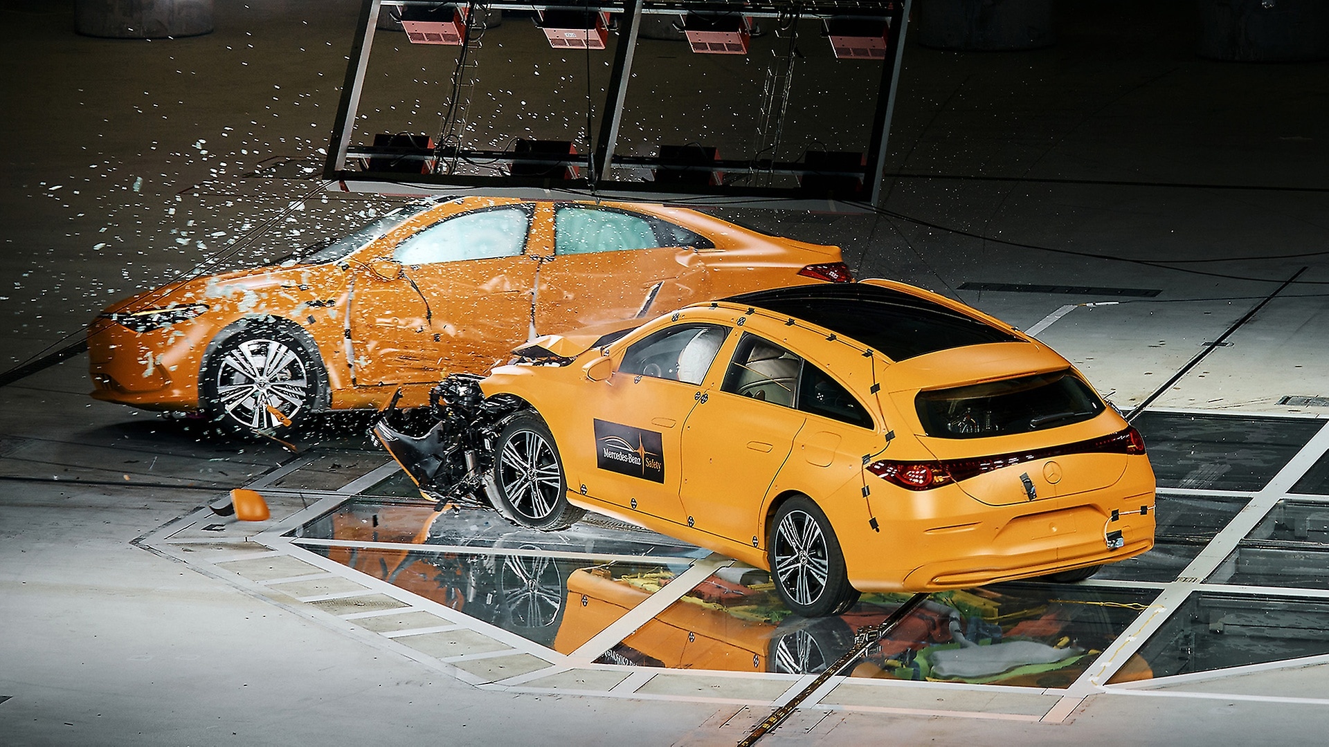 A CLA Shooting Brake with an electrified combustion engine collides with the driver's side of a fully electric CLA—both vehicles are traveling at 56 km/h. The high-speed side-impact crash test demonstrates outstanding occupant and battery protection.