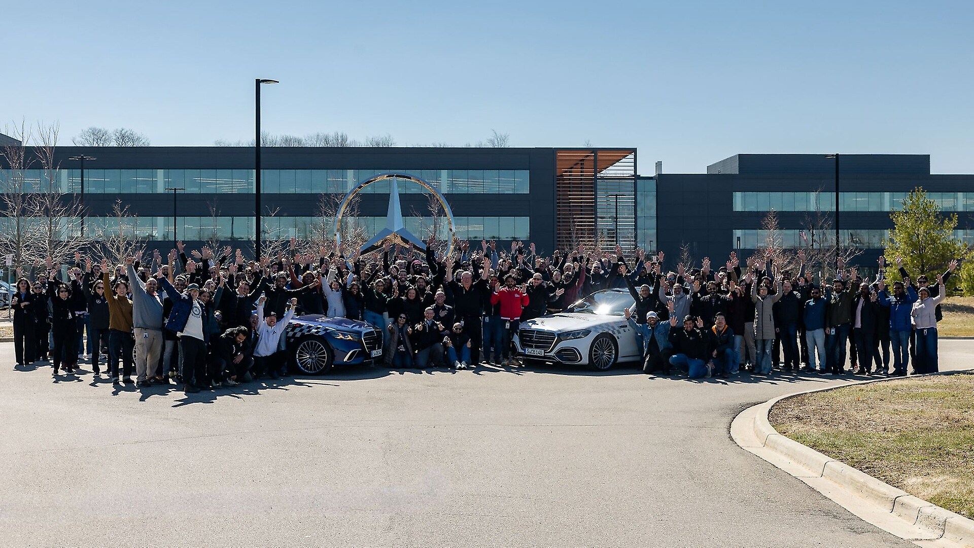 Die neue S-Klasse ist in Michigan angekommen. Impressionen vom Stop-in bei Mercedes-Benz Farmington Hills, Michigan/USA.