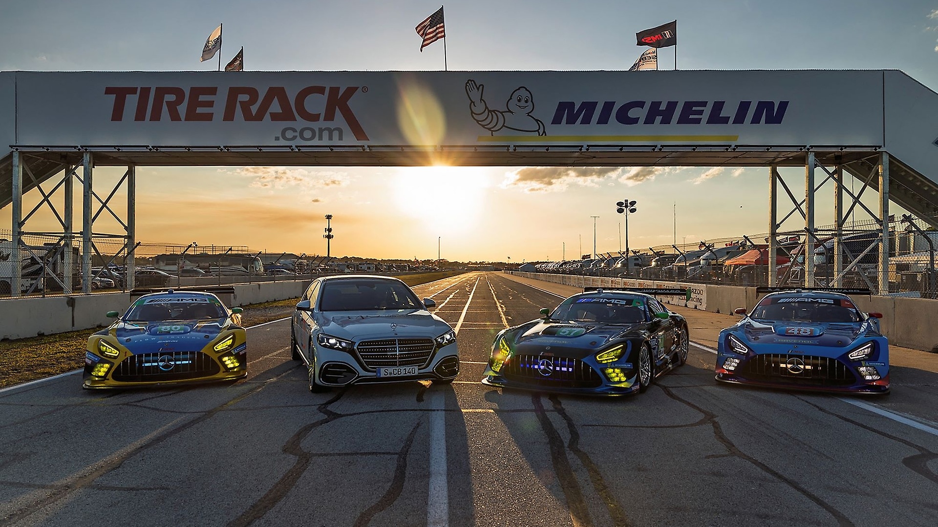Die neue Mercedes-Benz S-Klasse zu Gast auf der Rennstrecke in Sebring, Florida/USA.