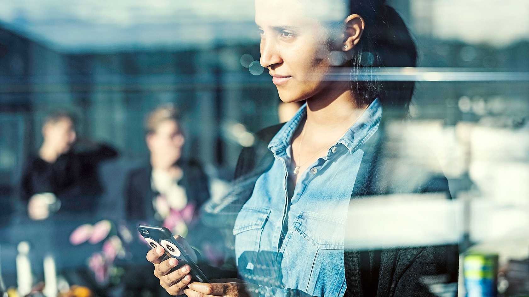 In Brazil, Japan, South Africa and the USA, a BPO hotline is also available.