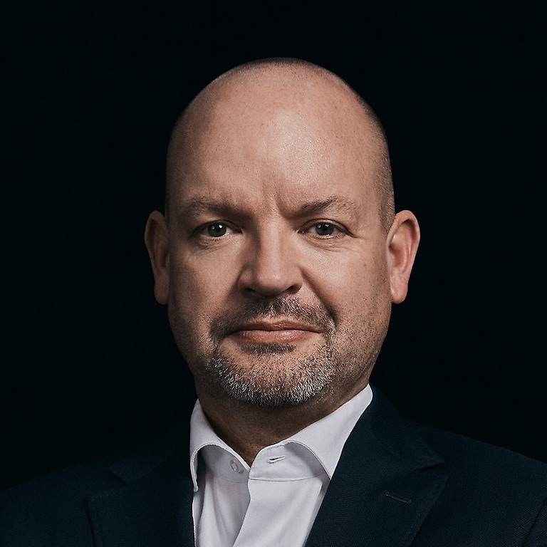 Jörg Burzer, Vorstandsmitglied der Mercedes-Benz Group AG. Produktion & Supply Chain Management.